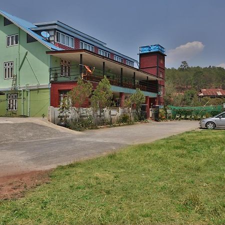 Railroad Hotel กาลอว์ ภายนอก รูปภาพ