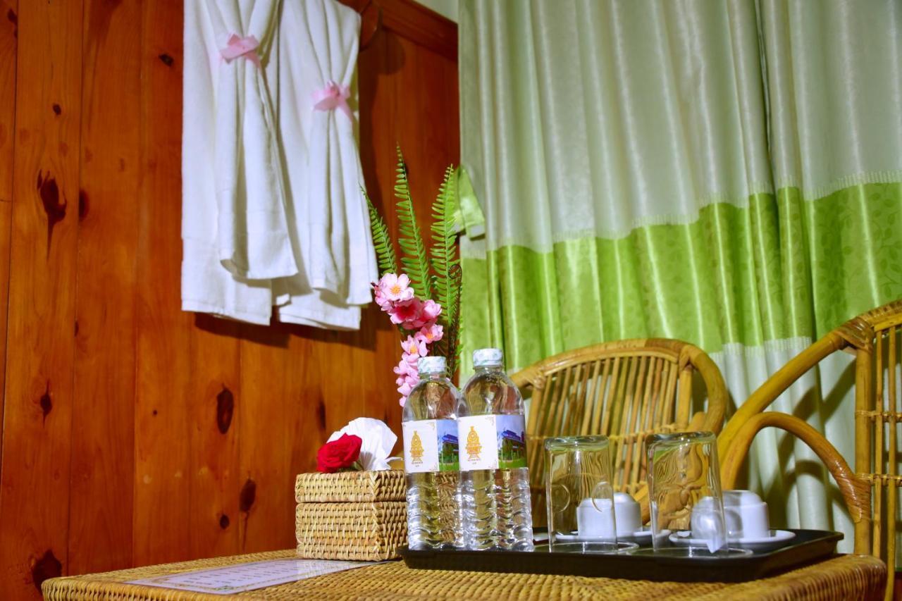 Railroad Hotel กาลอว์ ภายนอก รูปภาพ