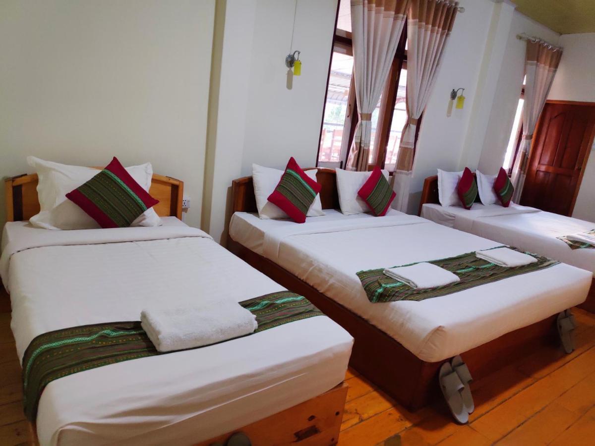 Railroad Hotel กาลอว์ ภายนอก รูปภาพ